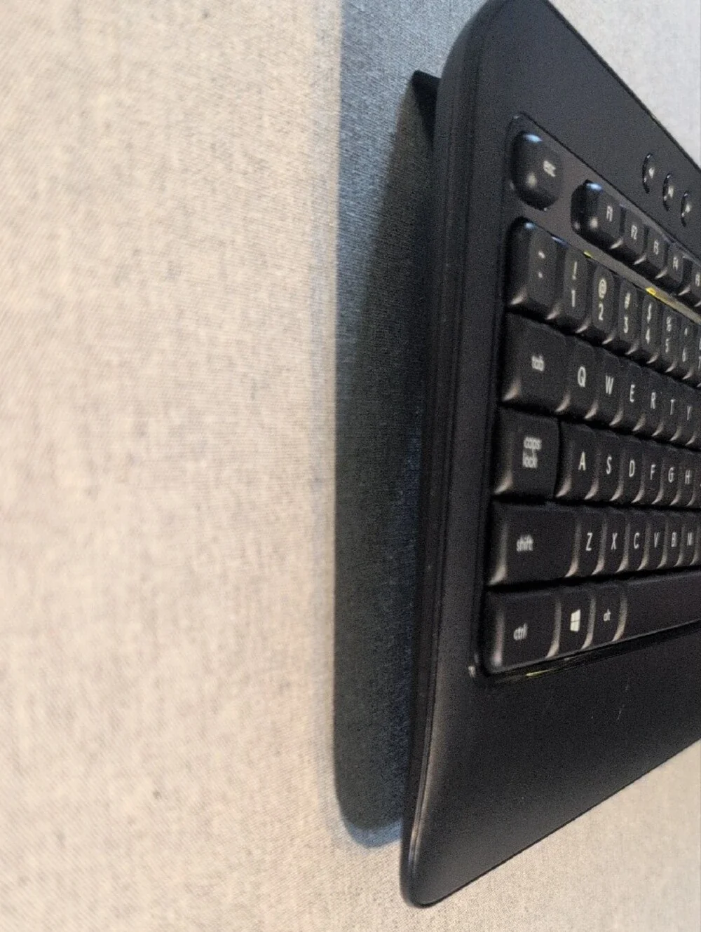 Logitech this keyboard